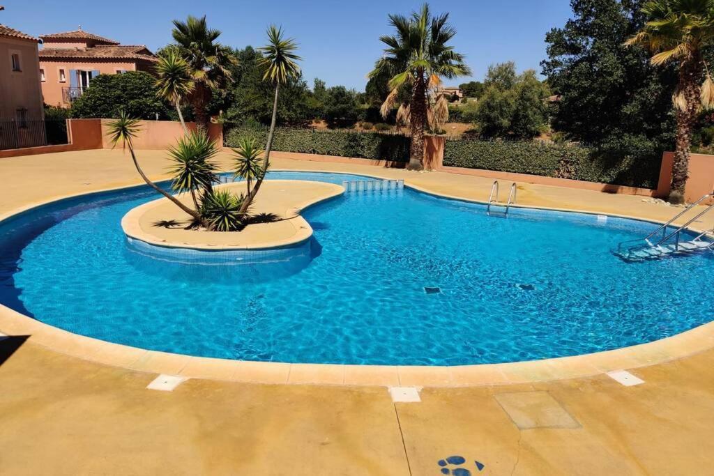 Appartement Golf Saint Thomas - Belle Residence Безие Екстериор снимка