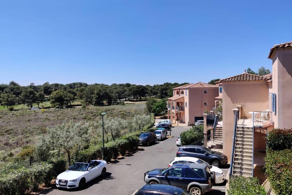 Appartement Golf Saint Thomas - Belle Residence Безие Екстериор снимка